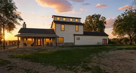 2410 Fm 1680 Moulton TX 78941