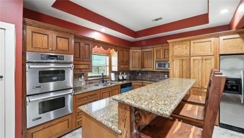 2410 Fm 1680 Moulton TX 78941