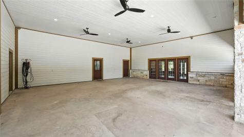2410 Fm 1680 Moulton TX 78941