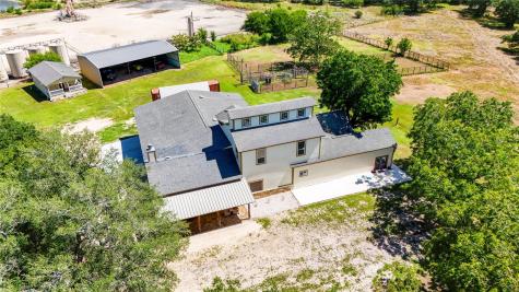 2410 Fm 1680 Moulton TX 78941