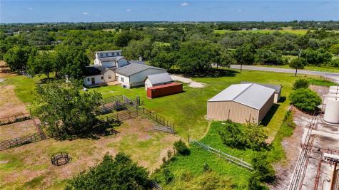 2410 Fm 1680 Moulton TX 78941
