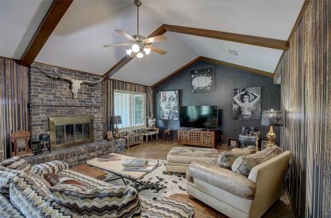 5715 Texas 159 Highway La Grange TX 78945