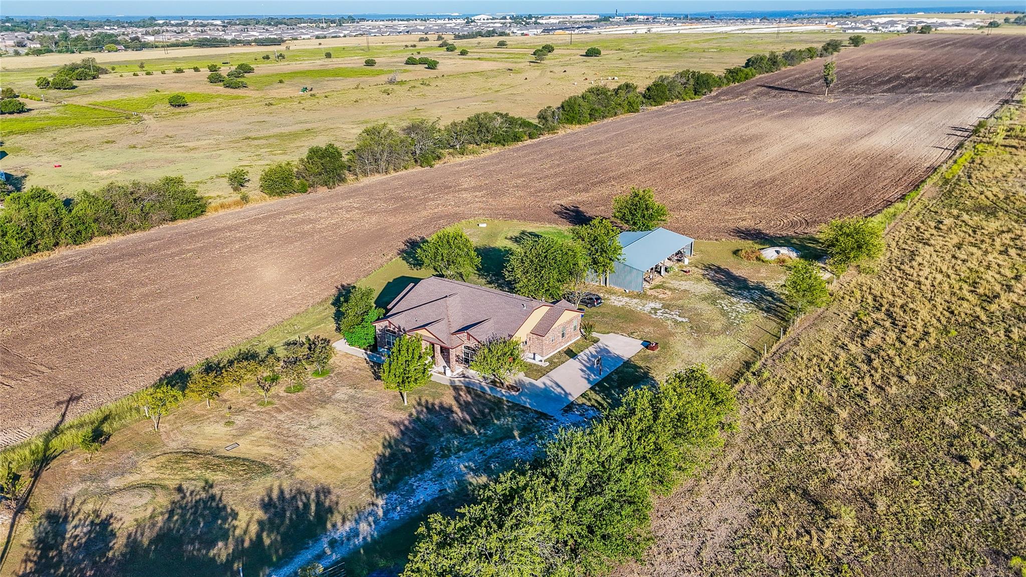 1501 Fm-487 Jarrell TX 76537