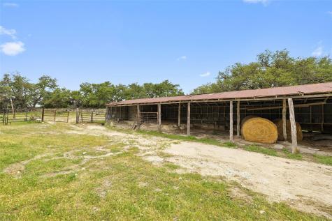 4112 Schumann Road Stonewall TX 78671