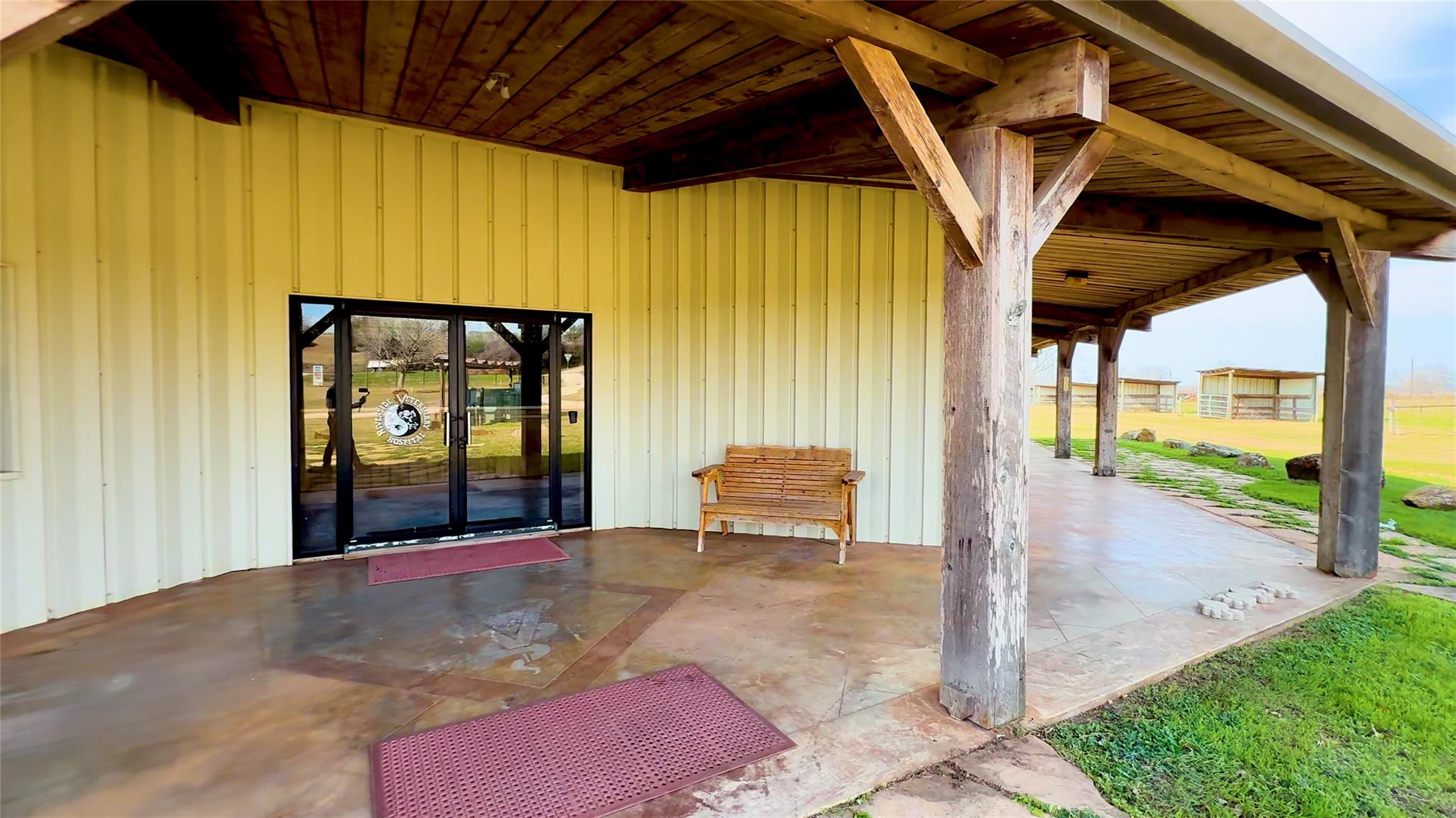 531 Highway 71 W Smithville TX 78957