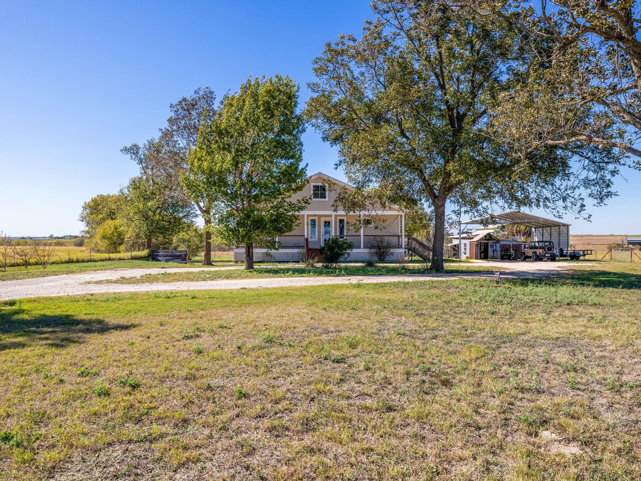 1150 County Road 432 Taylor TX 76574