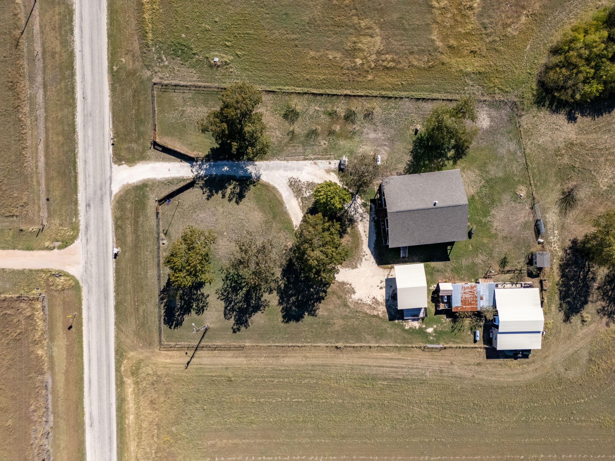 1150 County Road 432 Taylor TX 76574