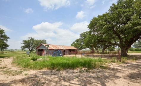2727 County Road 3091 Rochelle TX 78686