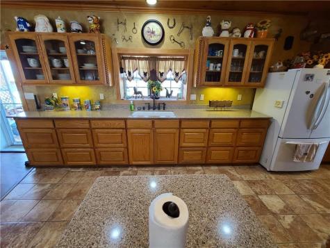 609 County Road 420 Taylor TX 76574