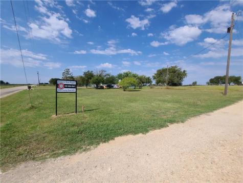 609 County Road 420 Taylor TX 76574