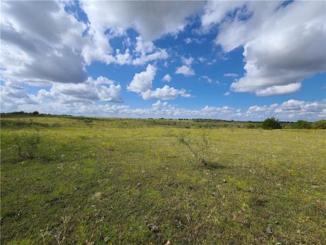 609 County Road 420 Taylor TX 76574
