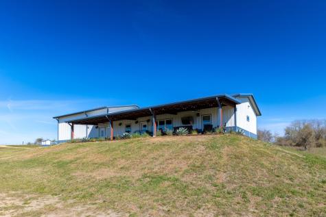7047 Falke Heinrich Road Schulenburg TX 78956