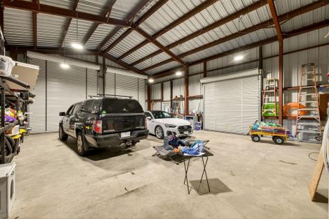 7047 Falke Heinrich Road Schulenburg TX 78956