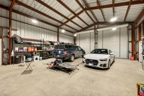 7047 Falke Heinrich Road Schulenburg TX 78956