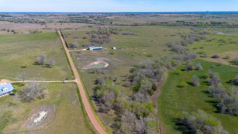 7047 Falke Heinrich Road Schulenburg TX 78956