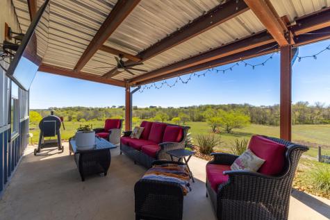 7047 Falke Heinrich Road Schulenburg TX 78956