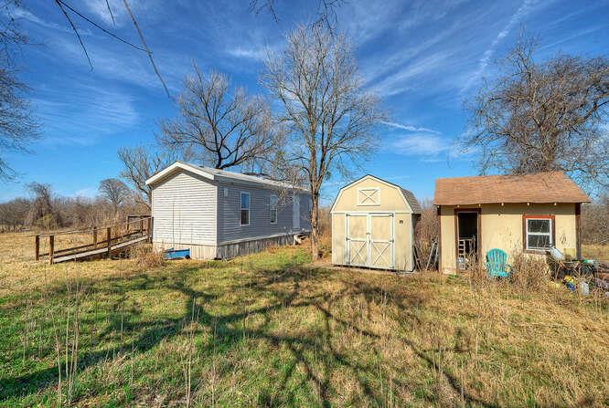 1800 Caldwell Lane Del Valle TX 78617