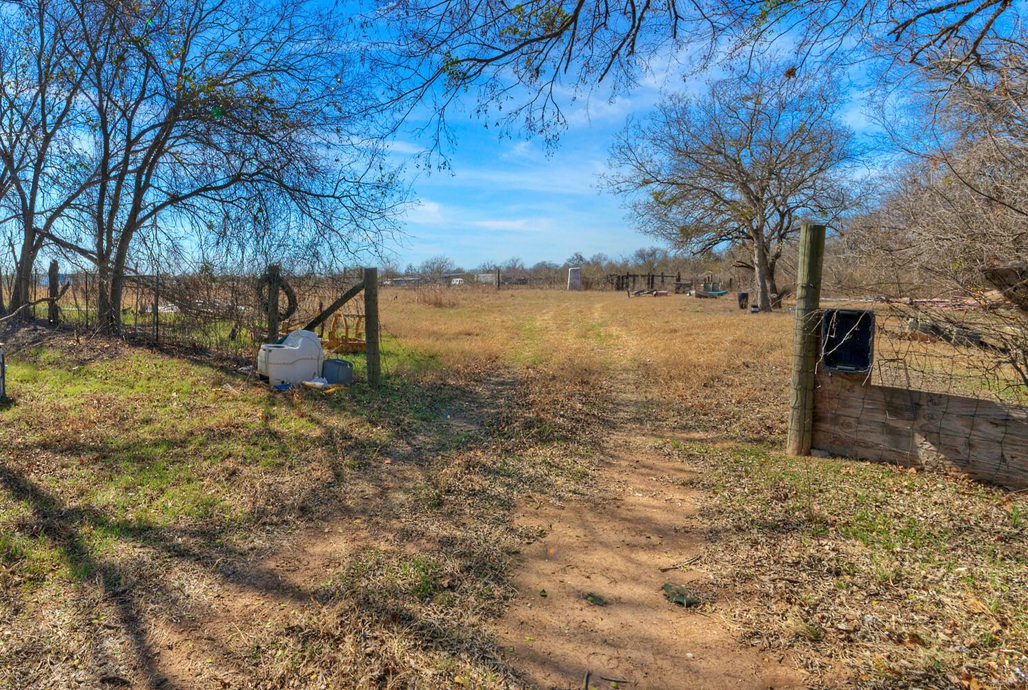 1800 Caldwell Lane Del Valle TX 78617