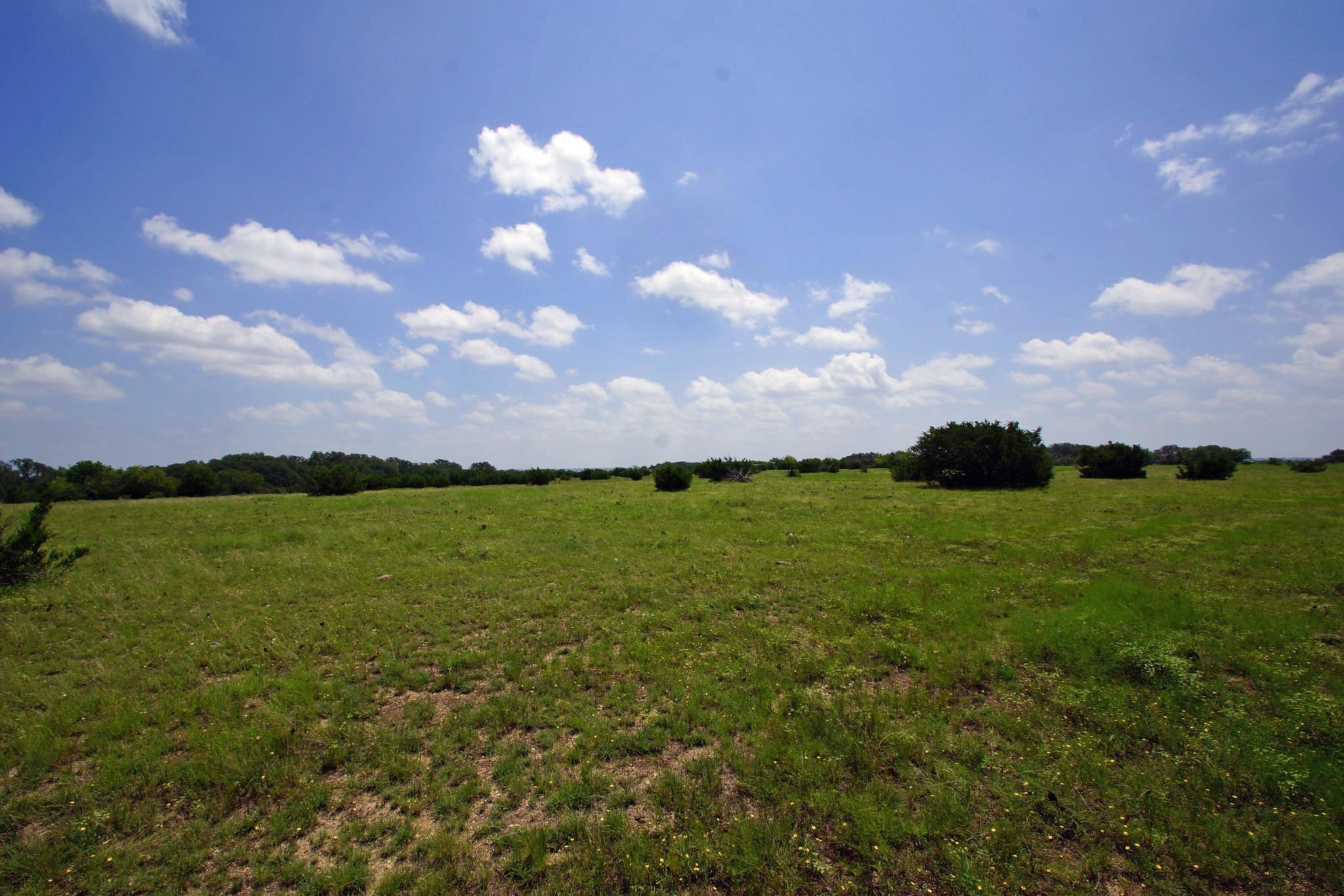 2002 County Road 276 Bertram TX 78605