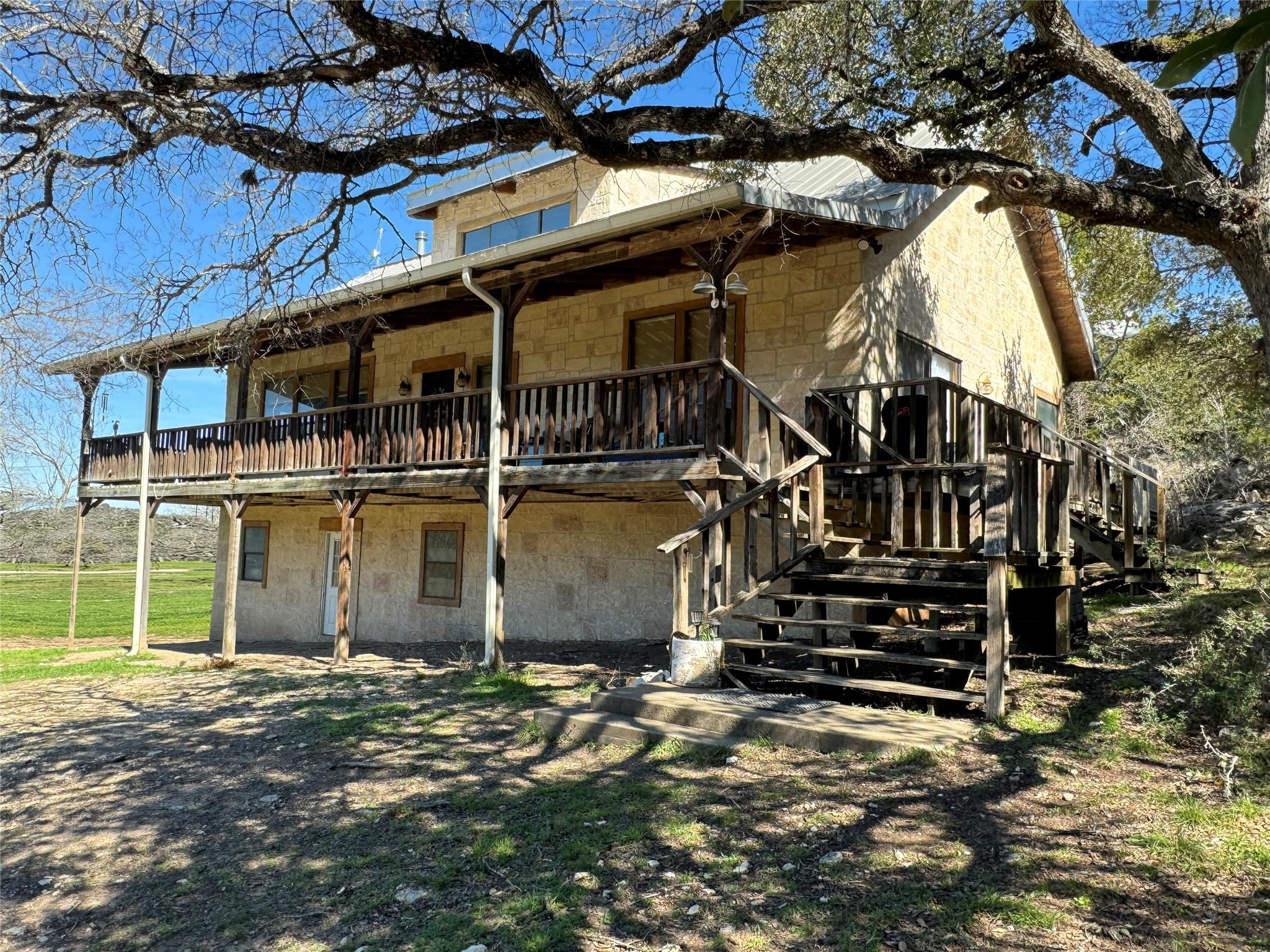 101 Hillview Trail Dripping Springs TX 78620