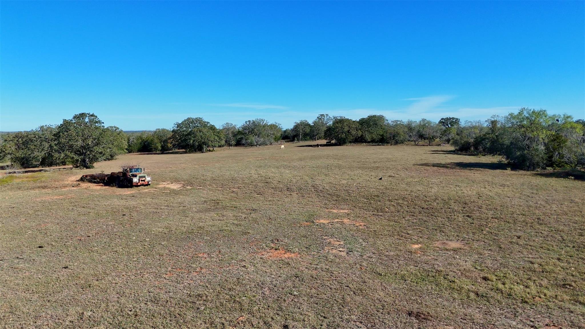 7180 Cr 283 Harwood TX 78632