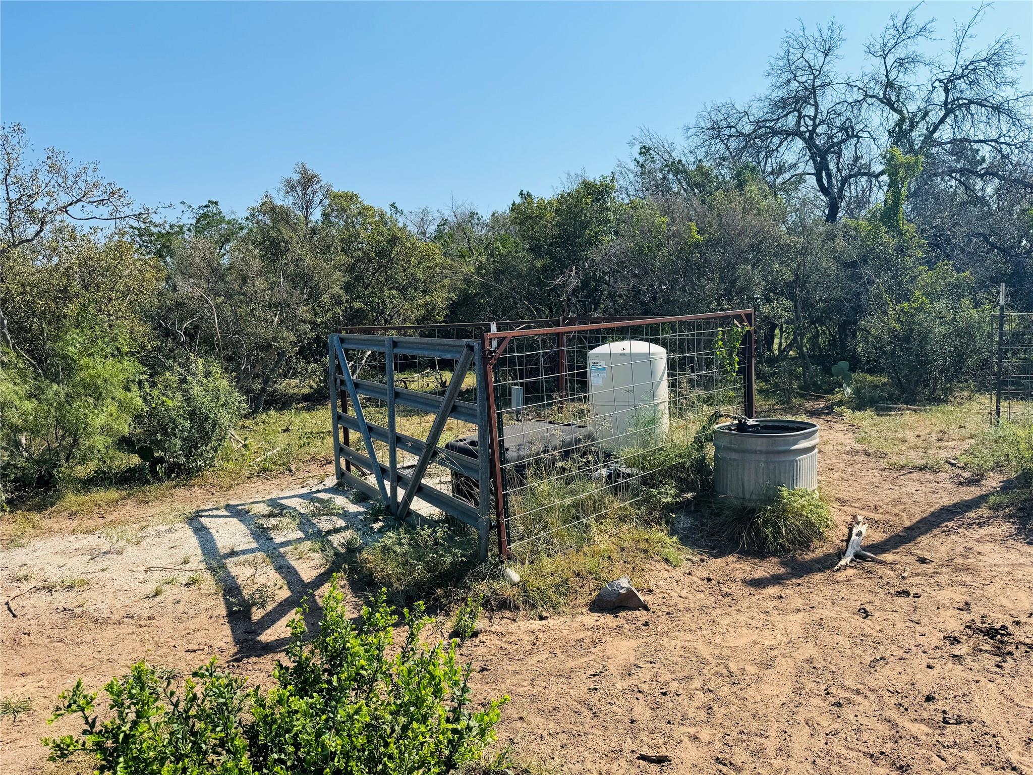 23601 Old Ferry Road Spicewood TX 78669