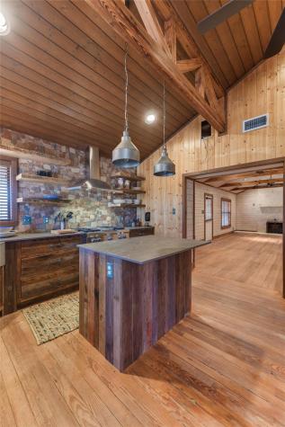518 Curly H Ranch Road Dripping Springs TX 78620