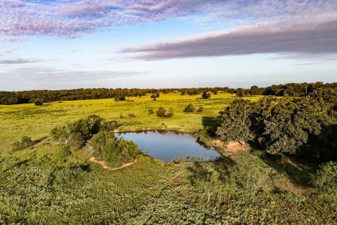 2993 County Road 320 Lexington TX 78947