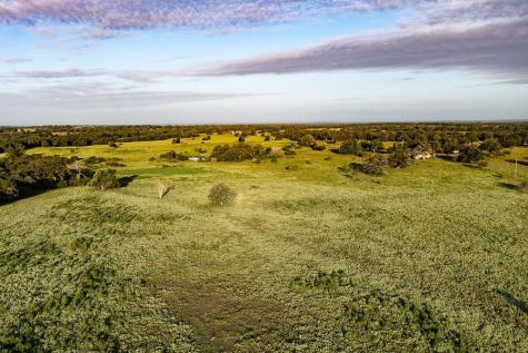 2993 County Road 320 Lexington TX 78947