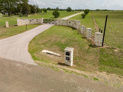 187 N Cedar Creek Drive Cedar Creek TX 78612