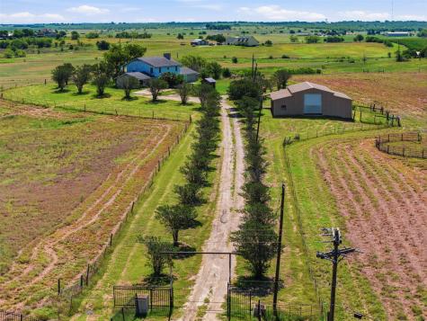 1151 County Road 458 Coupland TX 78615