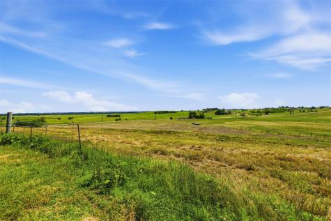1151 County Road 458 Coupland TX 78615
