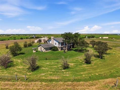 1151 County Road 458 Coupland TX 78615