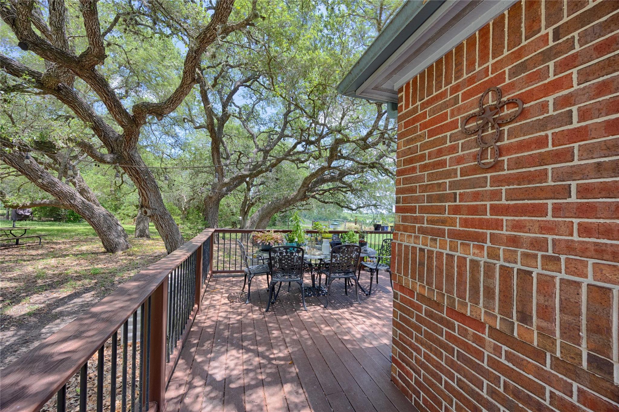 900 Schulze Road Schulenburg TX 78949