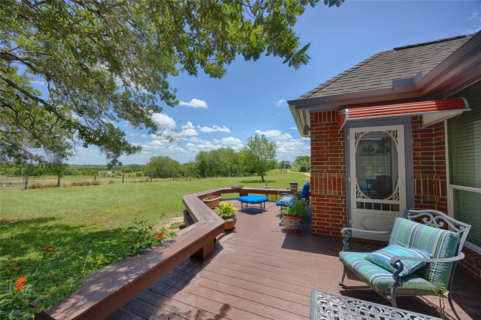 900 Schulze Road Schulenburg TX 78949