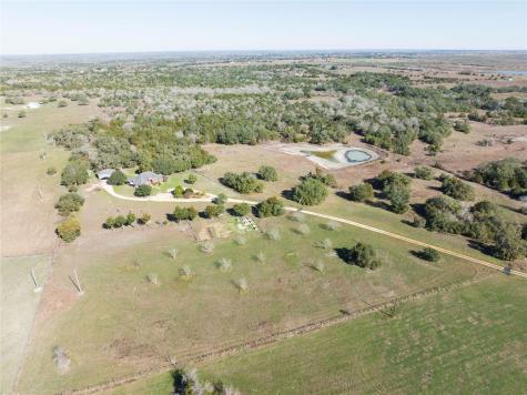 900 Schulze Road Schulenburg TX 78949