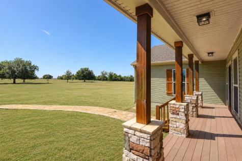 3995 County Road 405 Lexington TX 78947