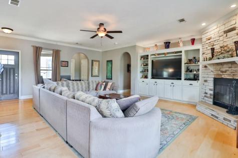 3995 County Road 405 Lexington TX 78947