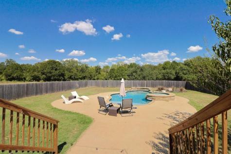 3995 County Road 405 Lexington TX 78947