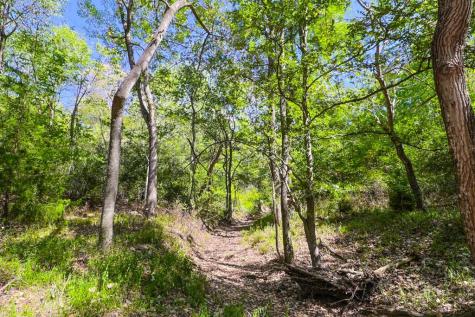 3995 County Road 405 Lexington TX 78947