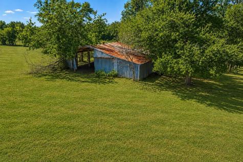 3995 County Road 405 Lexington TX 78947