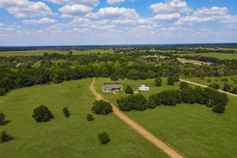 3995 County Road 405 Lexington TX 78947