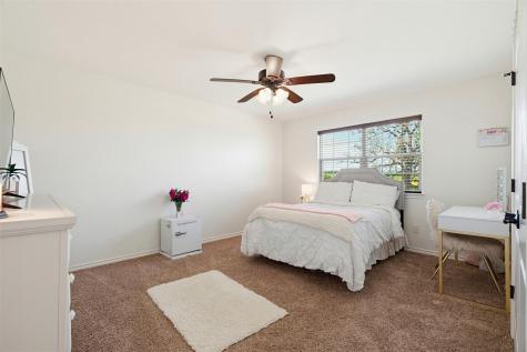 489 Boyd Lane Rockdale TX 76567