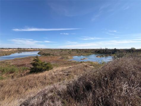 2051 County Road 102 Columbus TX 78934