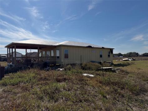 2051 County Road 102 Columbus TX 78934