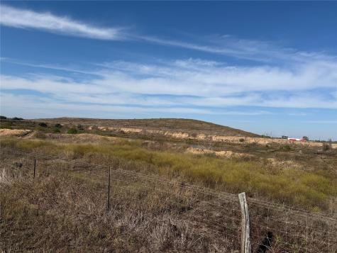 2051 County Road 102 Columbus TX 78934