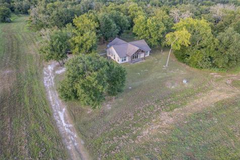 2033 Lcr 704 Road Groesbeck TX 76653