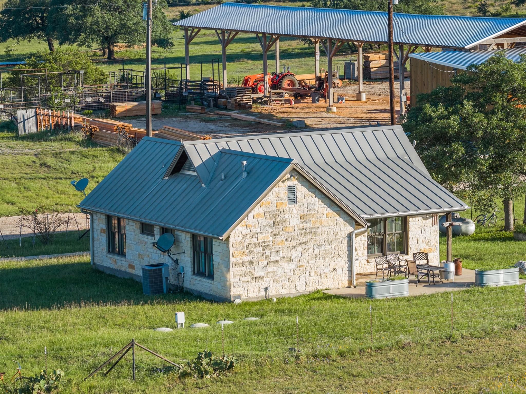 1081 County Road 1320 Lampasas TX 76550