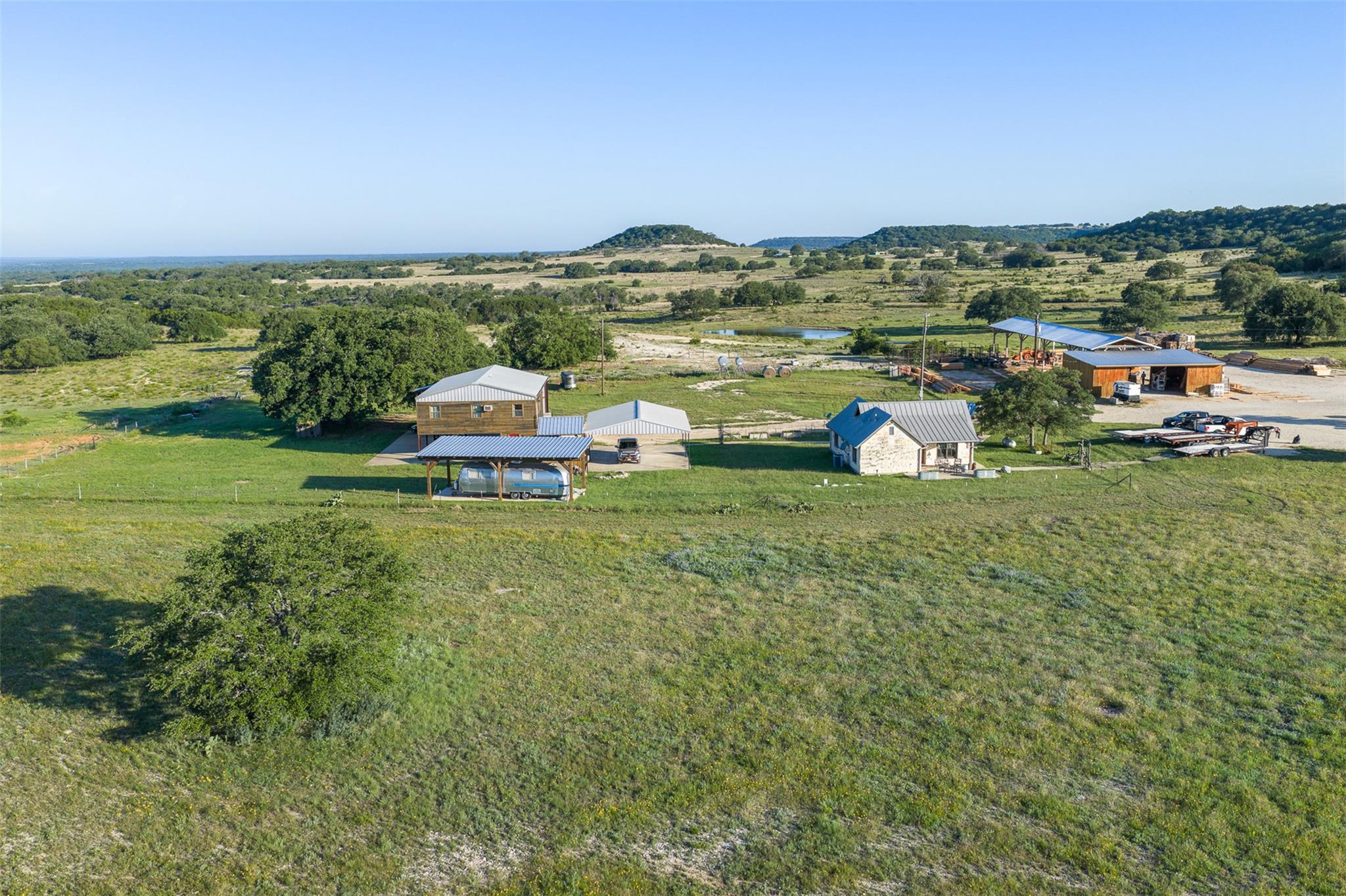 1081 County Road 1320 Lampasas TX 76550