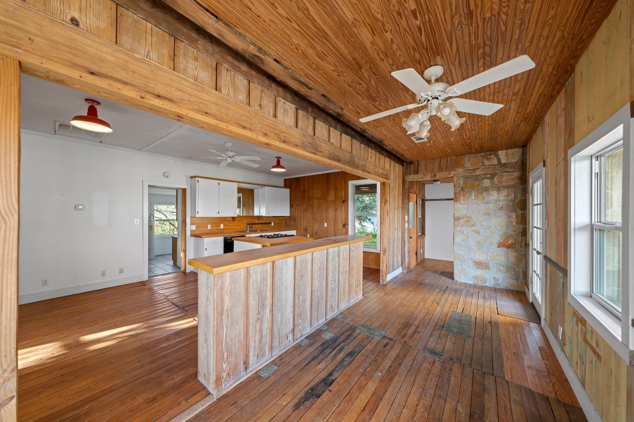 9738 E Fm 1431 Marble Falls TX 78654